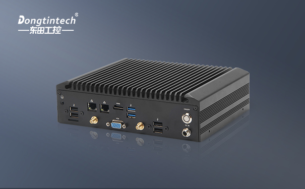 三亿嵌入式工控机.jpg 三亿嵌入式工控机.jpg