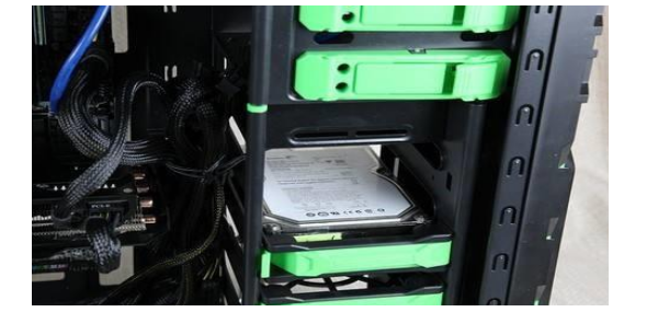 硬盘.png 硬盘.png