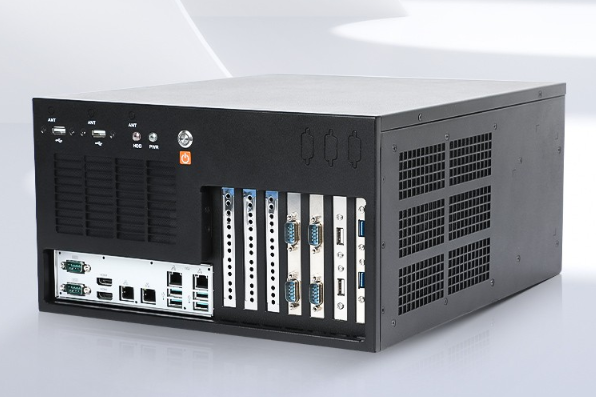 酷睿10代壁挂式工控机.png 酷睿10代壁挂式工控机.png