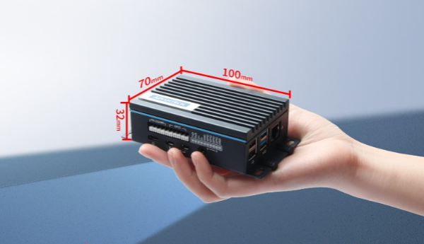 研华嵌入式工控机.png 研华嵌入式工控机.png