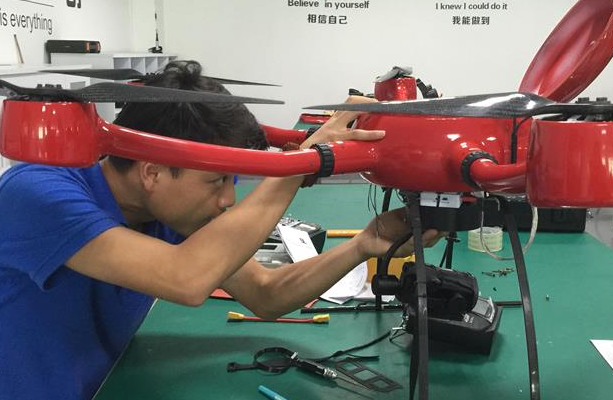 无人机.png 无人机.png