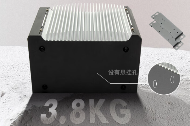 三亿嵌入式无风扇工控机.png 三亿嵌入式无风扇工控机.png