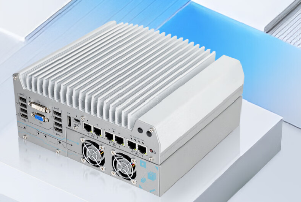 嵌入式无风扇工控机.png 嵌入式无风扇工控机.png