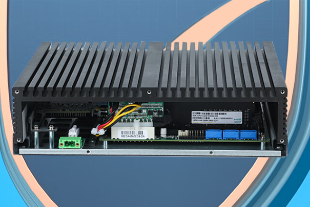 嵌入式工控机.png 嵌入式工控机.png