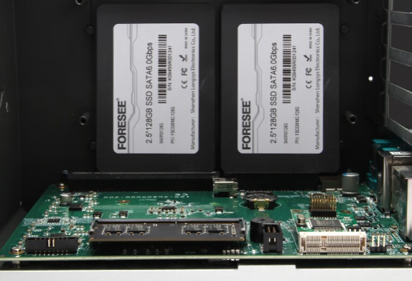 嵌入式工控机硬盘.png 嵌入式工控机硬盘.png