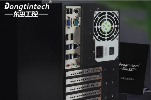 三亿壁挂式工控机.png 三亿壁挂式工控机.png