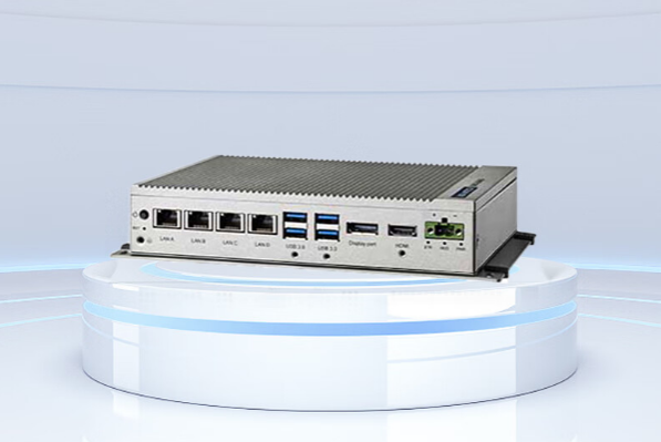 三亿嵌入式无风扇工控机.png 三亿嵌入式无风扇工控机.png