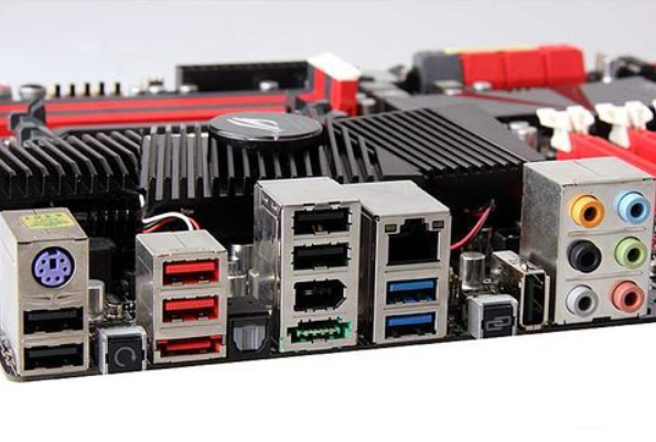 工控机IO接口.png 工控机IO接口.png