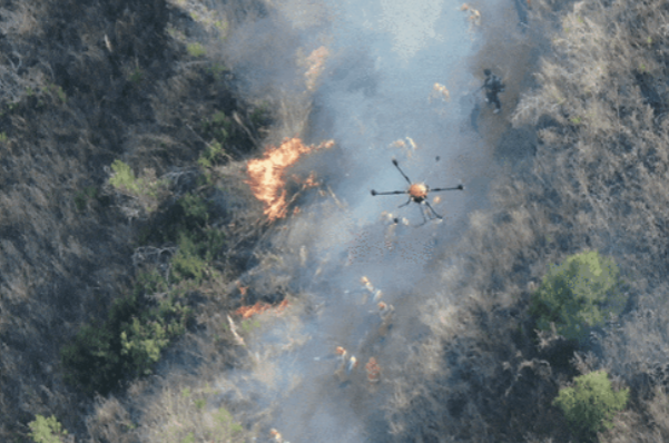 无人机搜救.png 无人机搜救.png