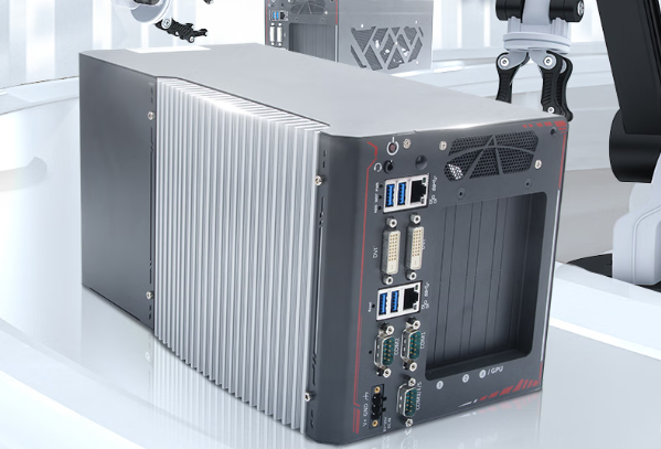 三亿嵌入式工控机.png 三亿嵌入式工控机.png