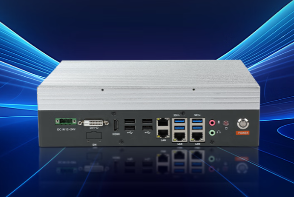 三亿嵌入式工控机.png 三亿嵌入式工控机.png