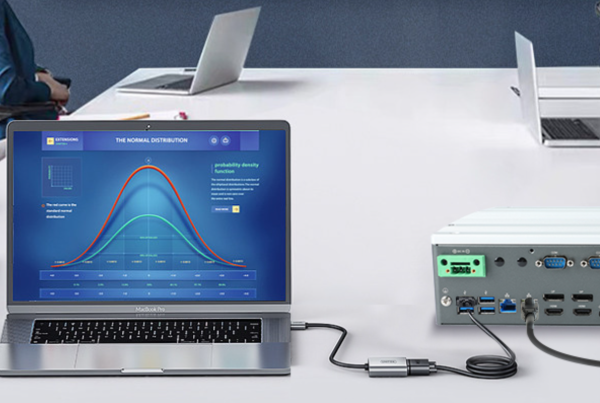 三亿嵌入式工控机端口.png 三亿嵌入式工控机端口.png