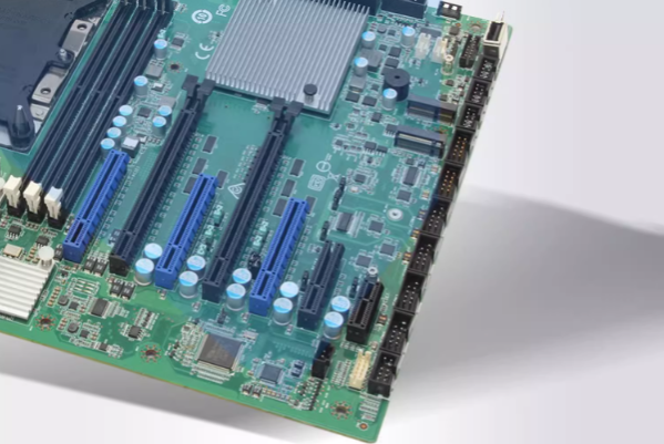 三亿4U工控机主板插槽.png 三亿4U工控机主板插槽.png