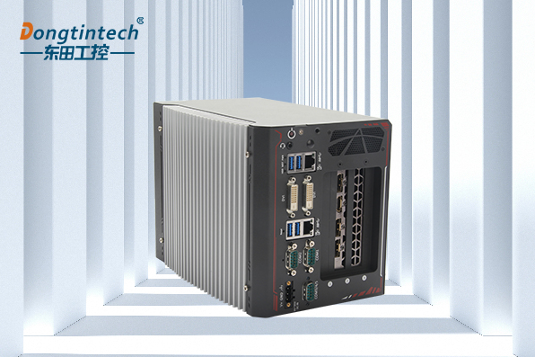 三亿嵌入式无风扇工控机.png 三亿嵌入式无风扇工控机.png